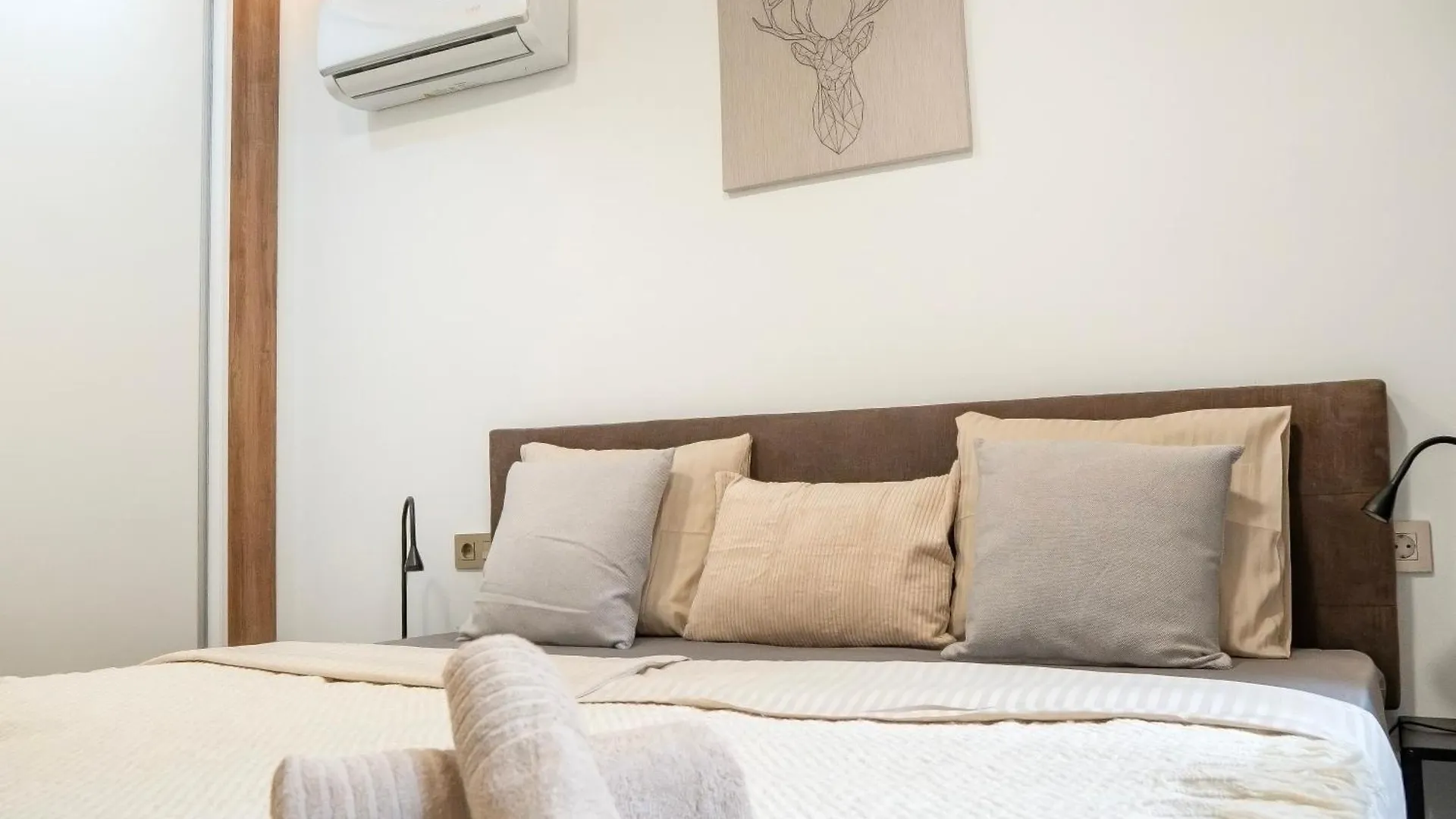Newly Renovated, Luxurious Apartment With A Heated Pool, 259 Σαν Μιγκέλ ντε Αμπόνα 0*,  Ισπανία